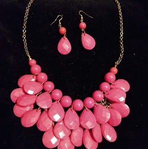 Pink & Silverstone necklace and earring set